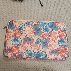 Mary Square Laptop Floral Fabric Zippered Case